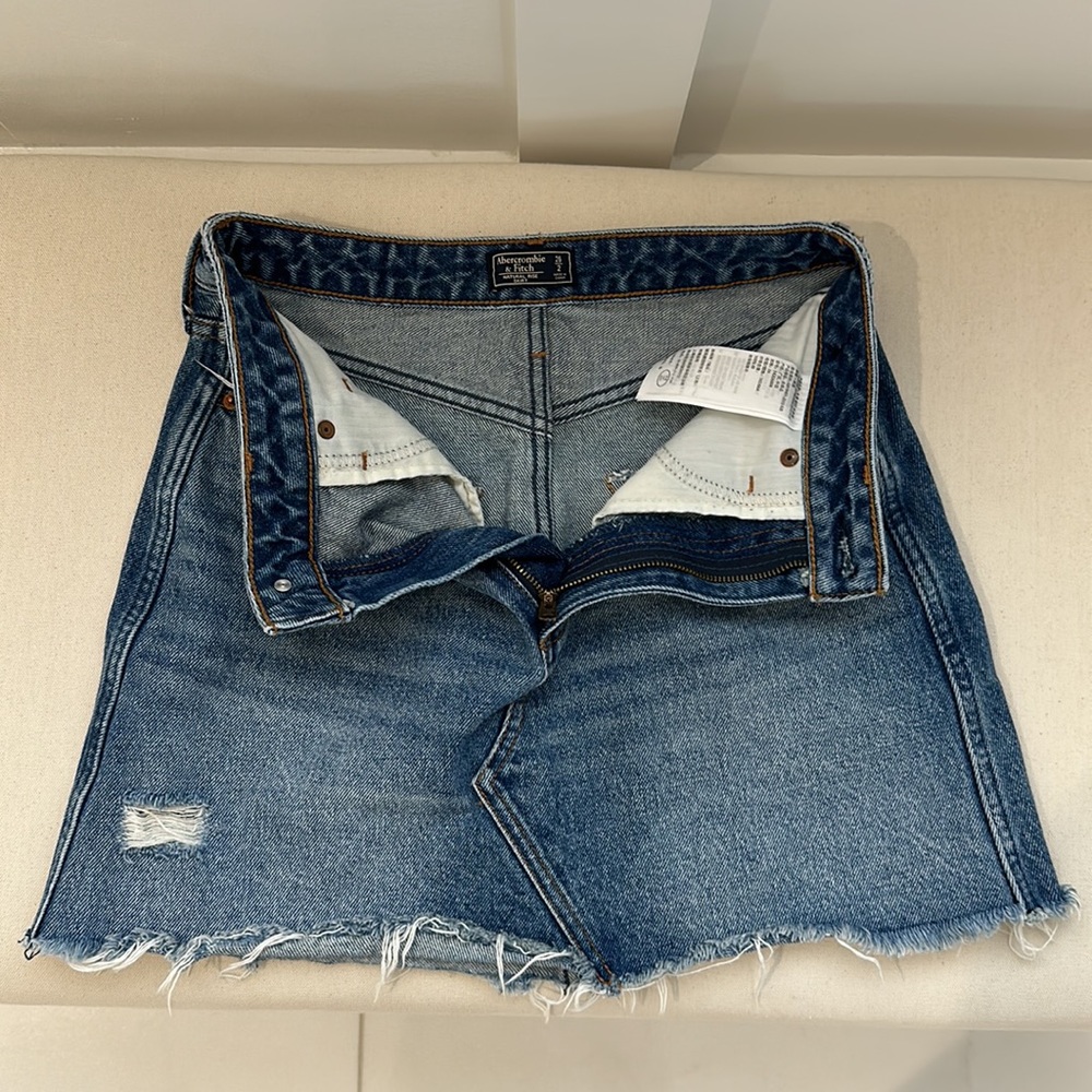 A & F Denim Skirt - Picture 3 of 6